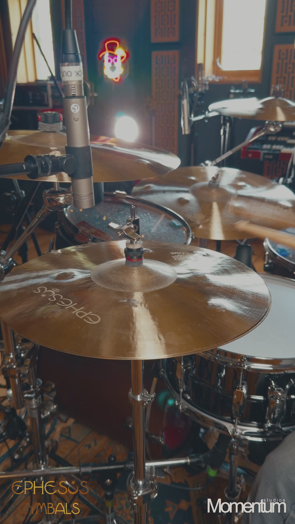 Crystal - Cluster - HiHats